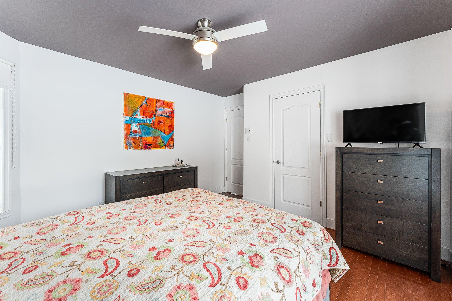 









43


Rue du Roitelet

,
Orford,




QC
J1X7N2

