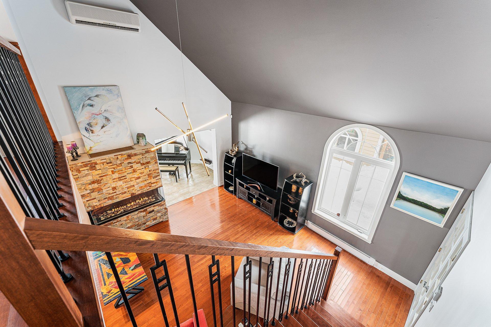 









43


Rue du Roitelet

,
Orford,




QC
J1X7N2

