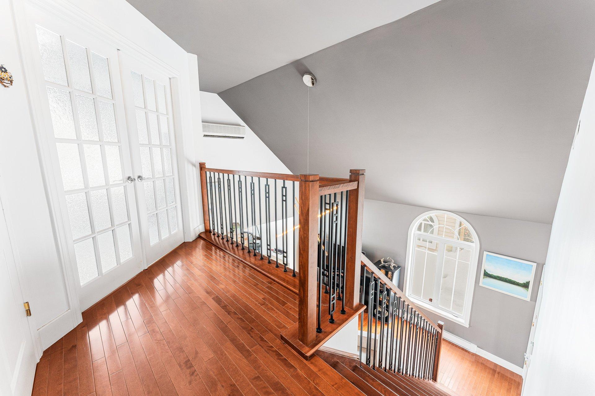 









43


Rue du Roitelet

,
Orford,




QC
J1X7N2

