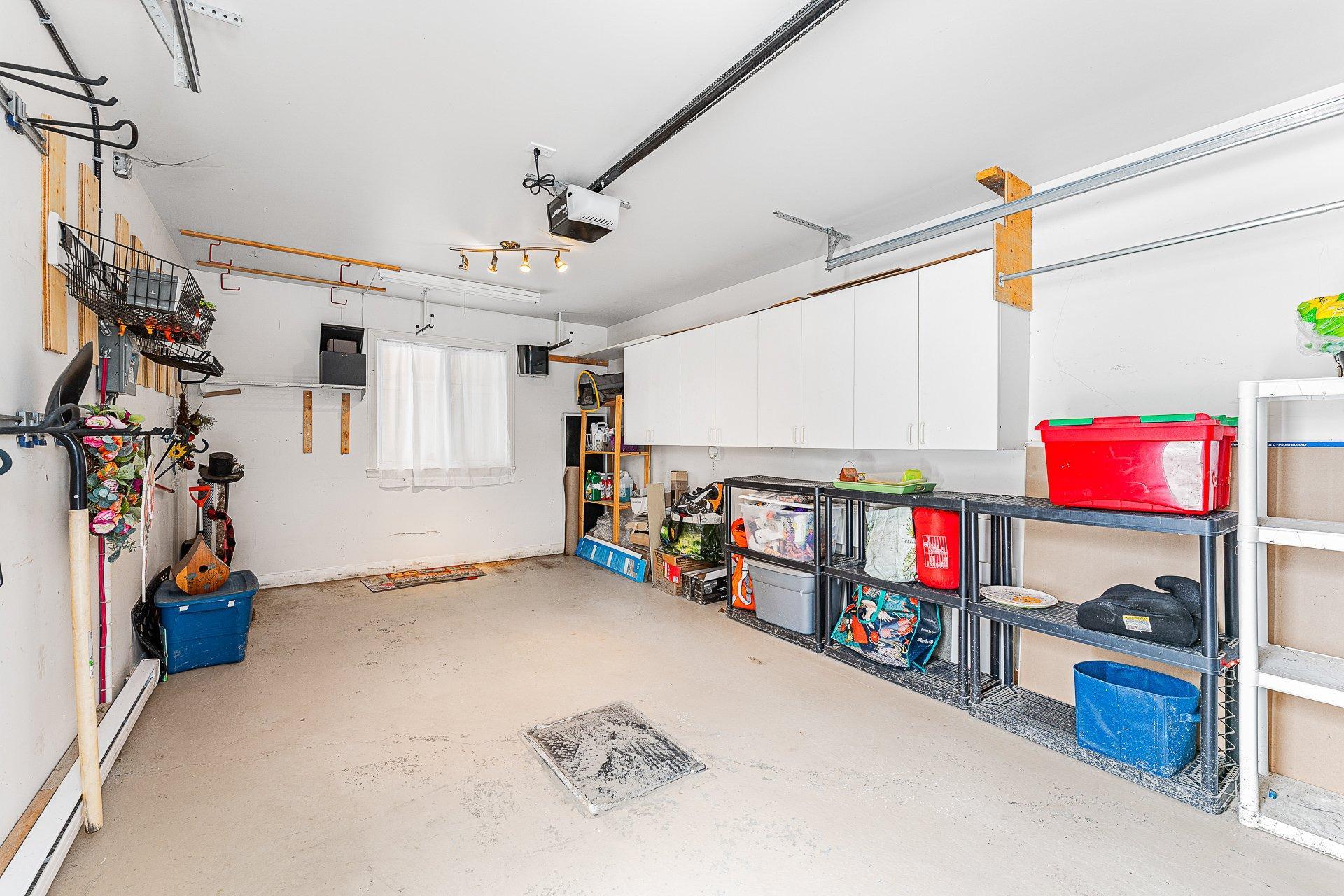 









43


Rue du Roitelet

,
Orford,




QC
J1X7N2

