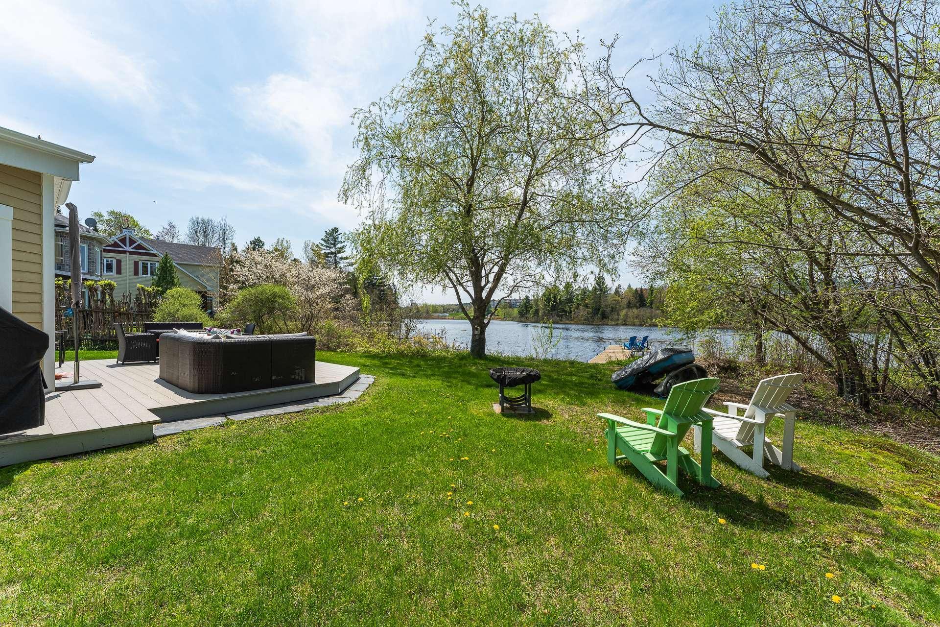 









43


Rue du Roitelet

,
Orford,




QC
J1X7N2

