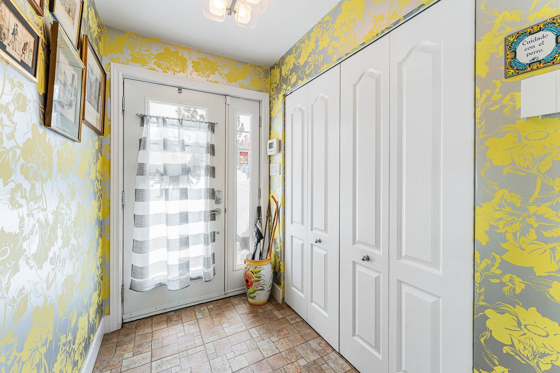









43


Rue du Roitelet

,
Orford,




QC
J1X7N2

