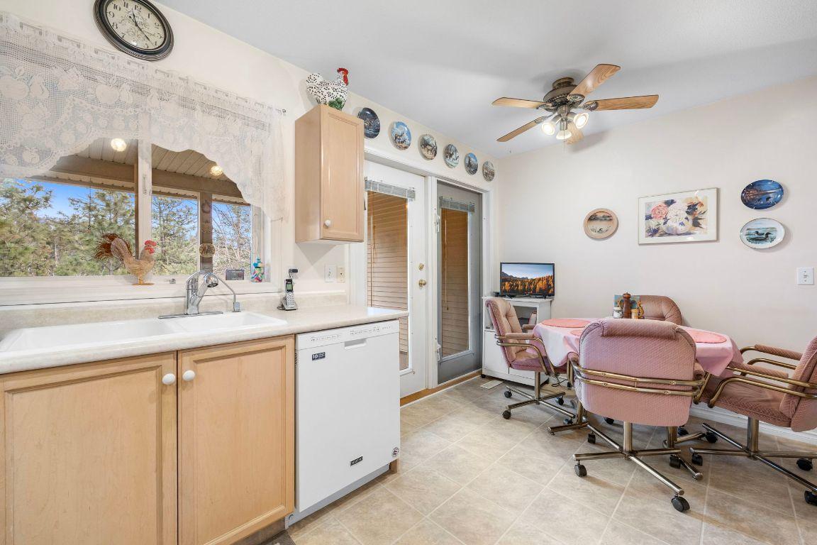 









3813


Glen Canyon

Drive,
West Kelowna,




BC
V4T 2P7

