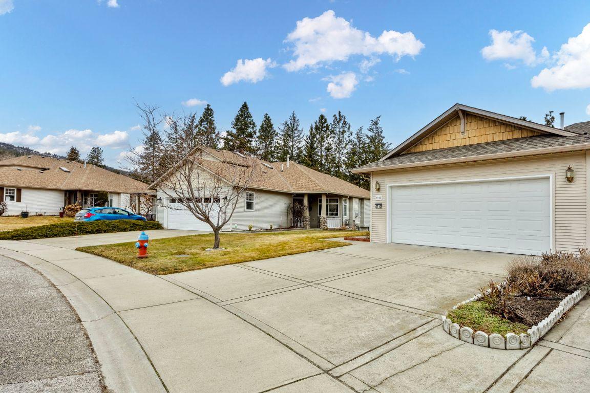 









3813


Glen Canyon

Drive,
West Kelowna,




BC
V4T 2P7

