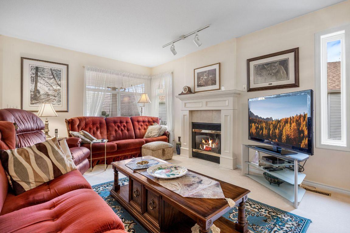 









3813


Glen Canyon

Drive,
West Kelowna,




BC
V4T 2P7

