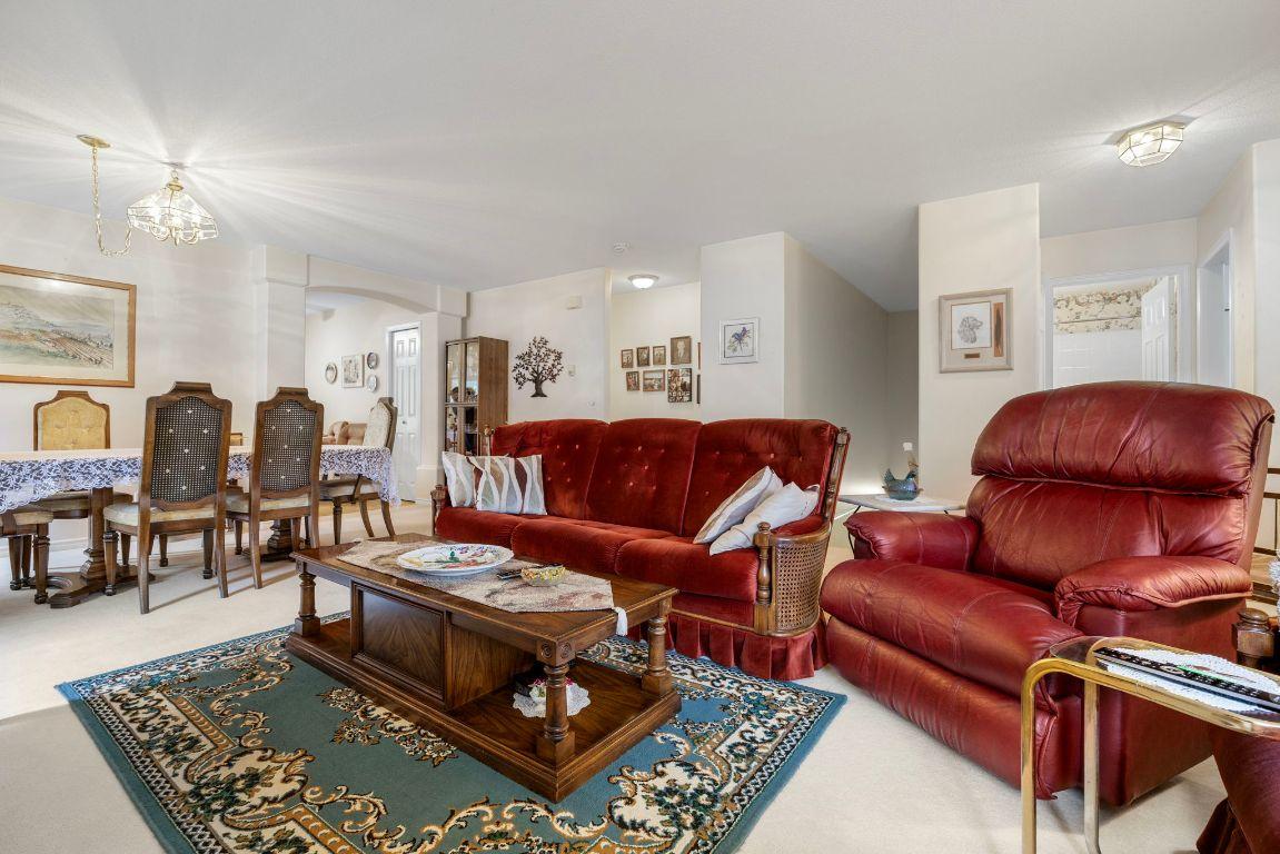 









3813


Glen Canyon

Drive,
West Kelowna,




BC
V4T 2P7

