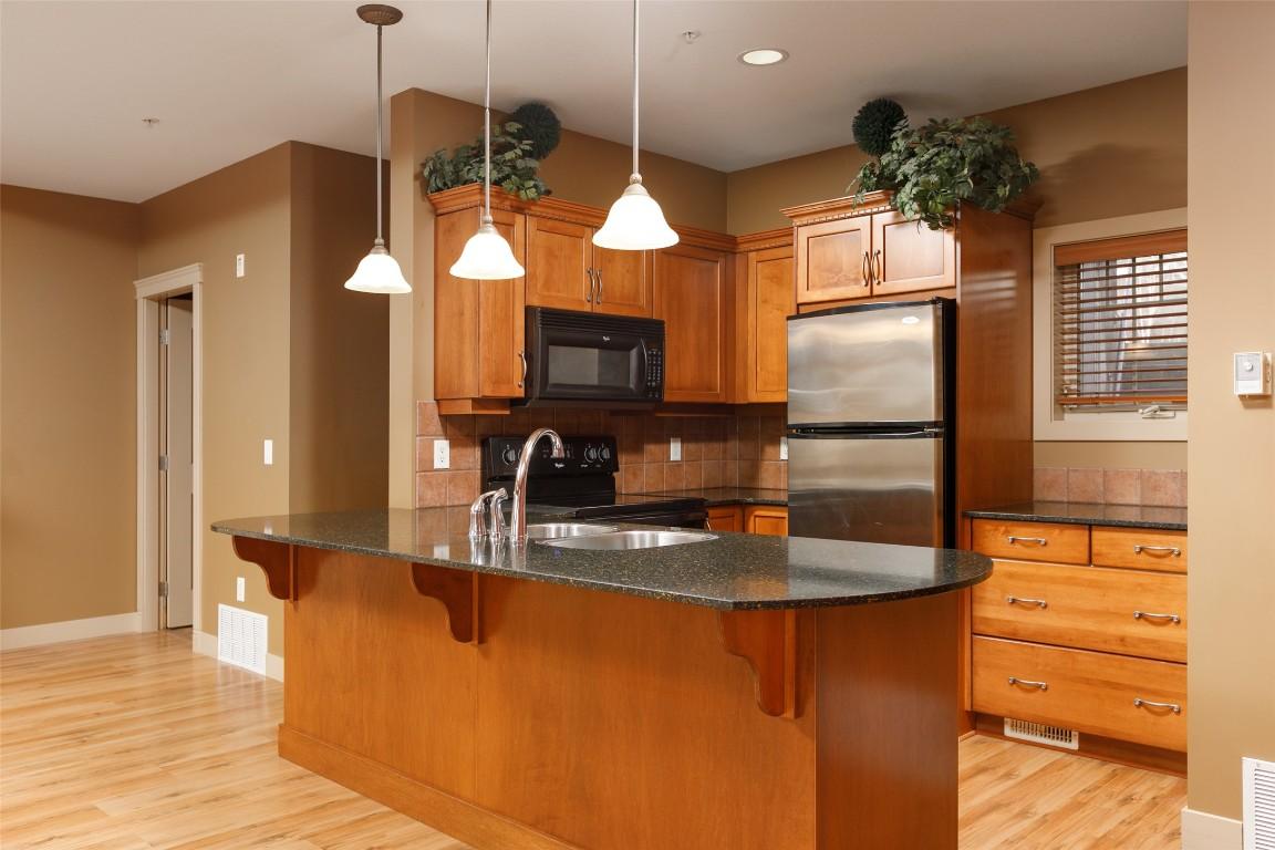 









1795


Country Club

Drive, 128,
Kelowna,




BC
V1V 2V9

