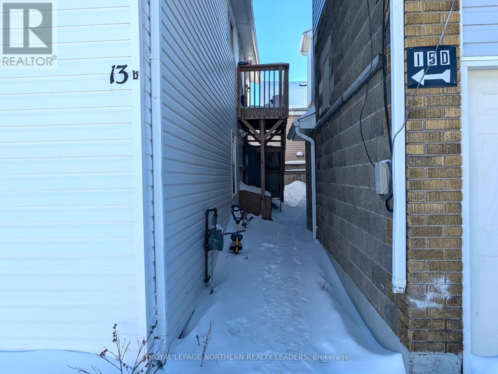 












11-15 AURA LAKE STREET

,
Timmins (SCH - Main Area),




Ontario
P0N1G0

