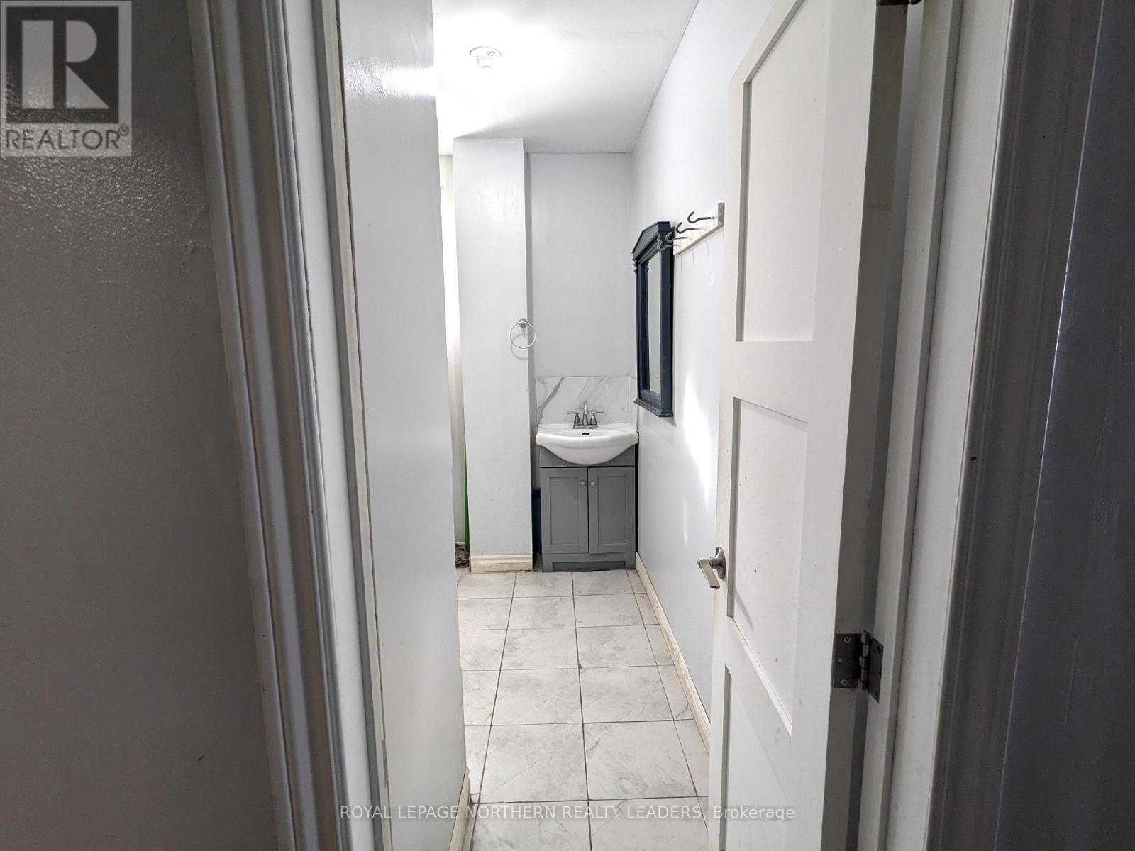 












11-15 AURA LAKE STREET

,
Timmins (SCH - Main Area),




Ontario
P0N1G0

