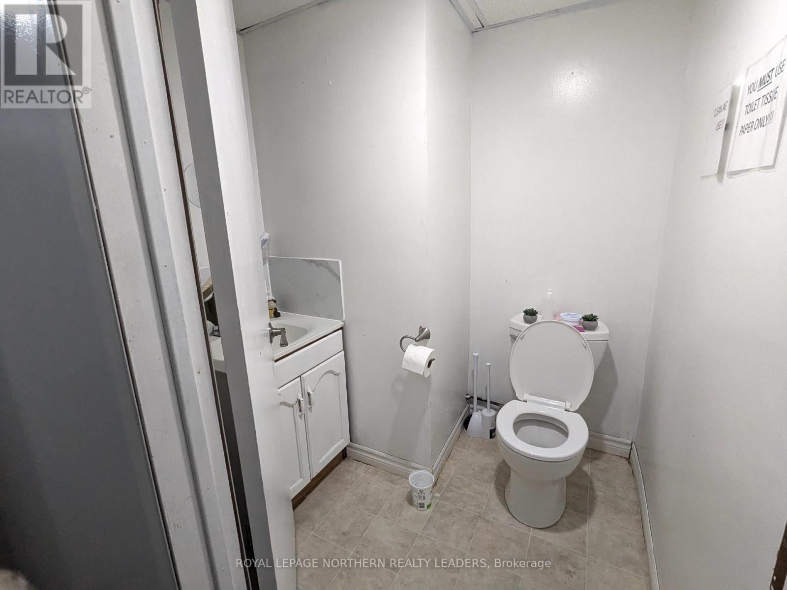 












11-15 AURA LAKE STREET

,
Timmins (SCH - Main Area),




Ontario
P0N1G0

