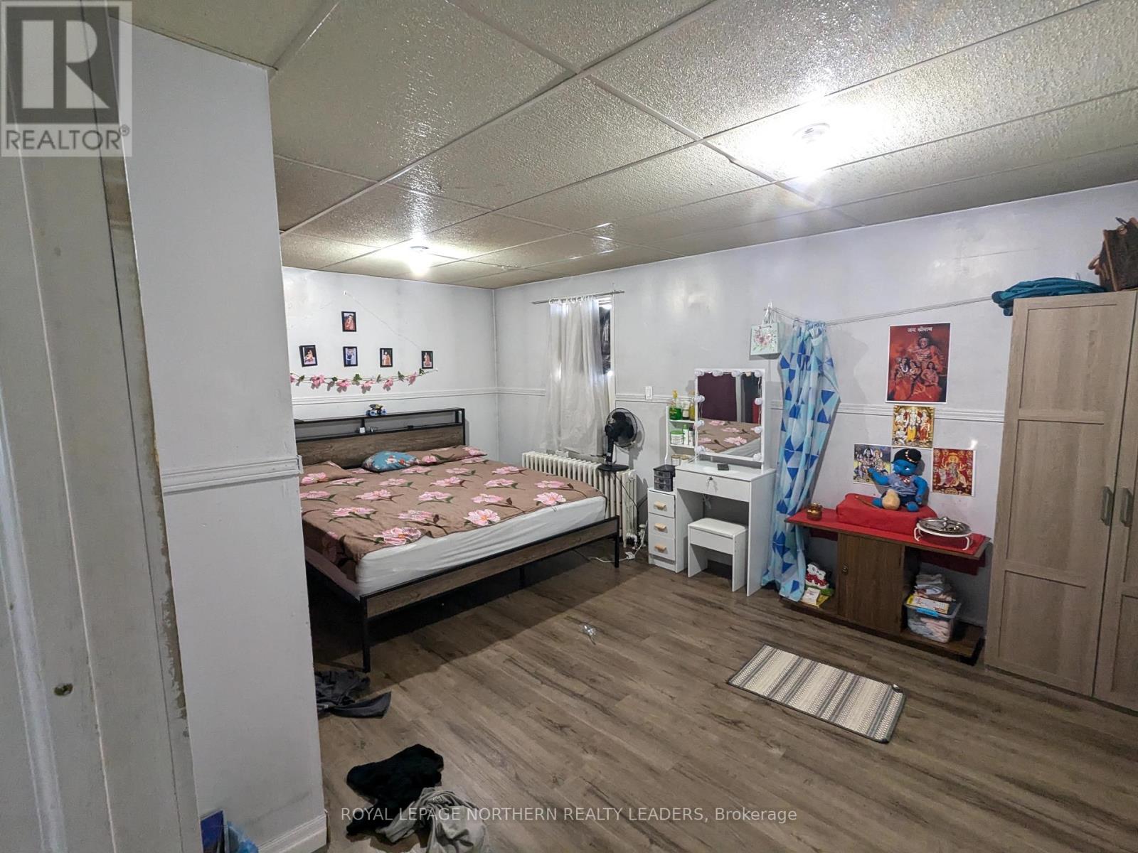 












11-15 AURA LAKE STREET

,
Timmins (SCH - Main Area),




Ontario
P0N1G0

