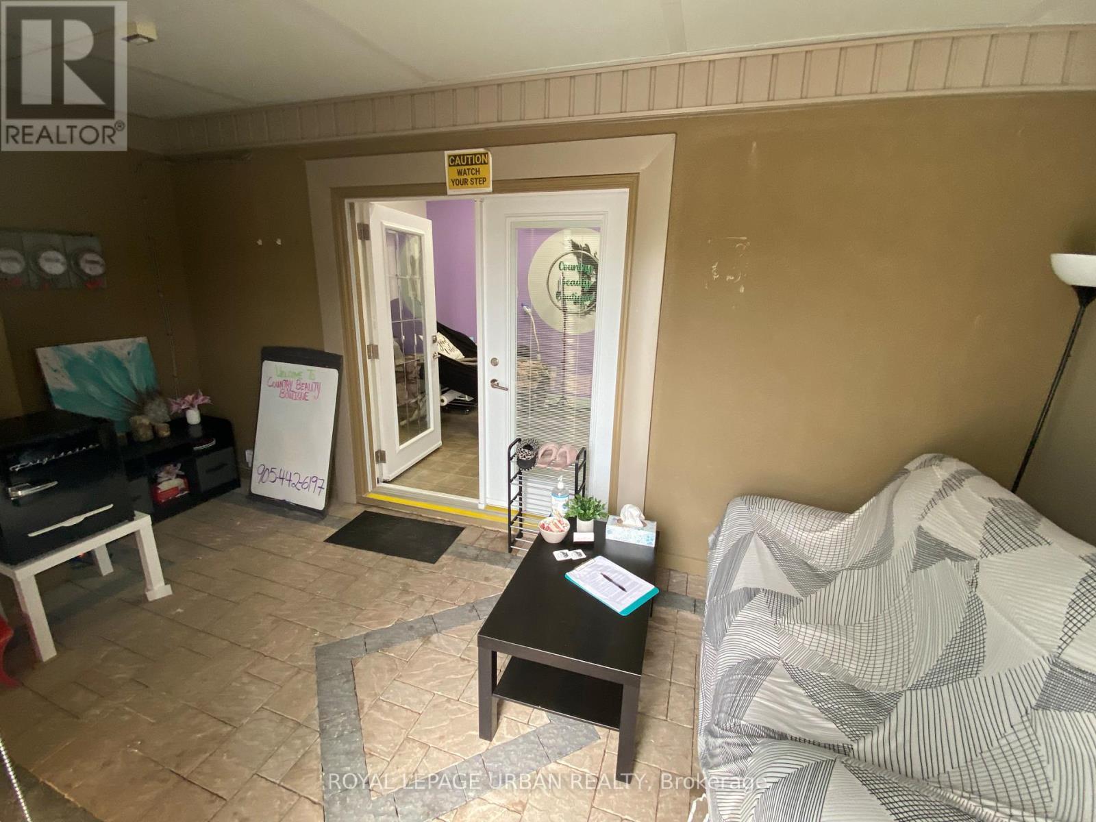 












3 - 1648 TAUNTON ROAD E

,
Clarington,




Ontario
L0B1J0

