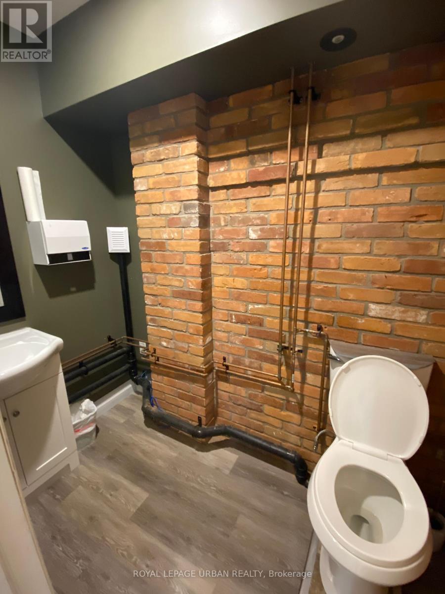 












3 - 1648 TAUNTON ROAD E

,
Clarington,




Ontario
L0B1J0

