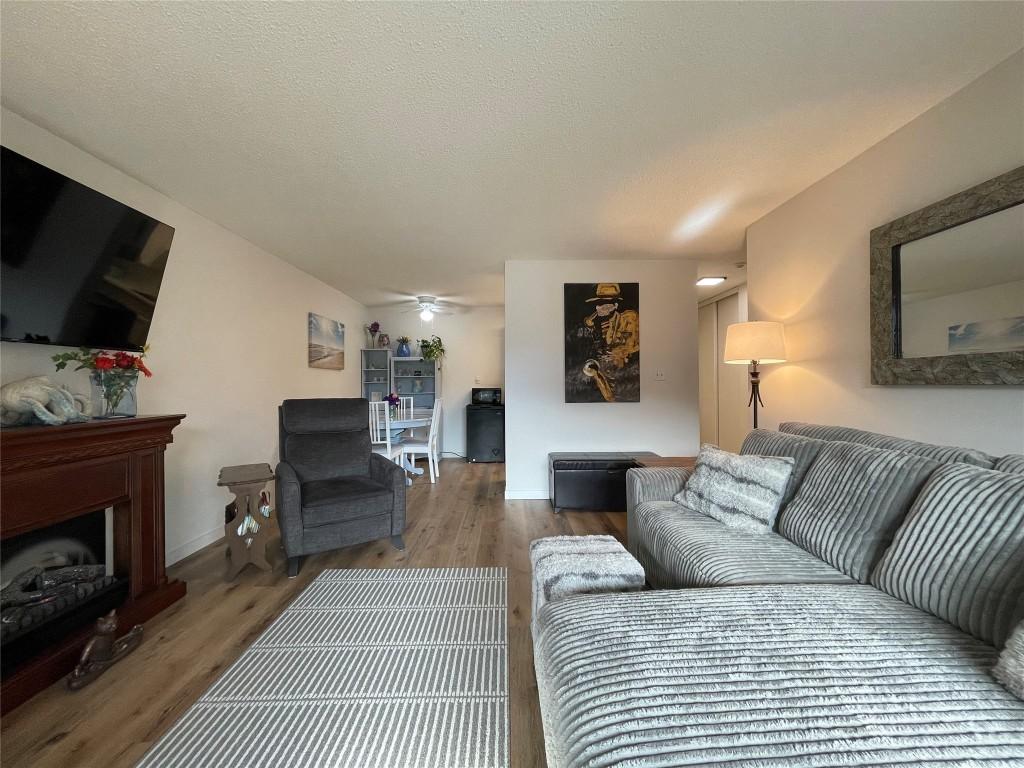 









715


Leathead

Road, 152,
Kelowna,




BC
V1X 5W3

