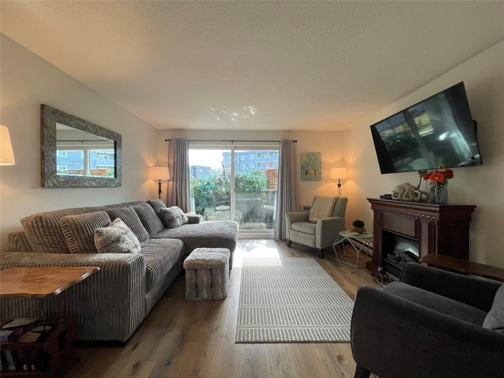 









715


Leathead

Road, 152,
Kelowna,




BC
V1X 5W3

