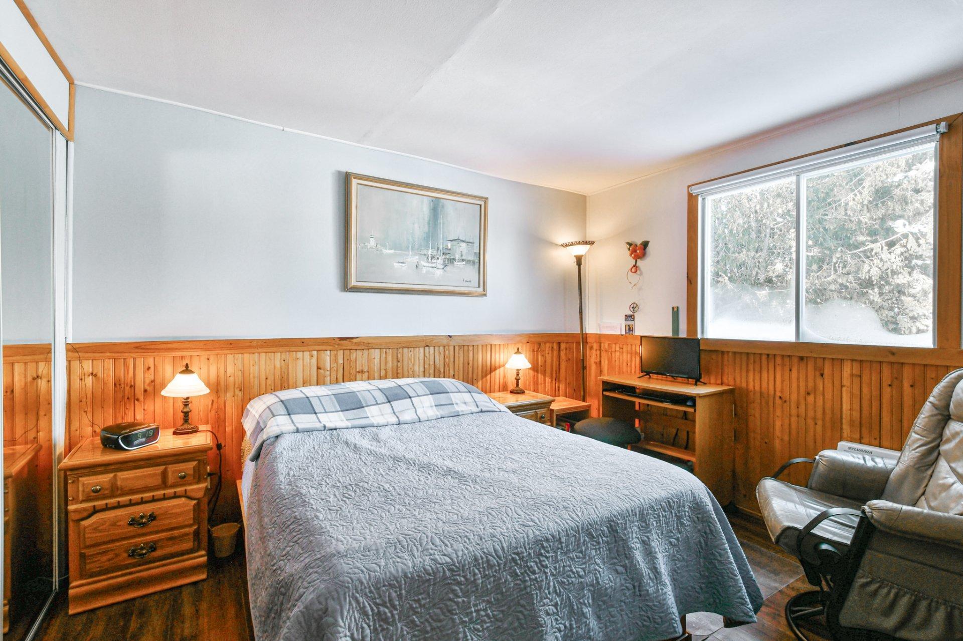 









958


Ch. des Habitations-des-Monts

,
Saint-Sauveur,




QC
J0R1R3

