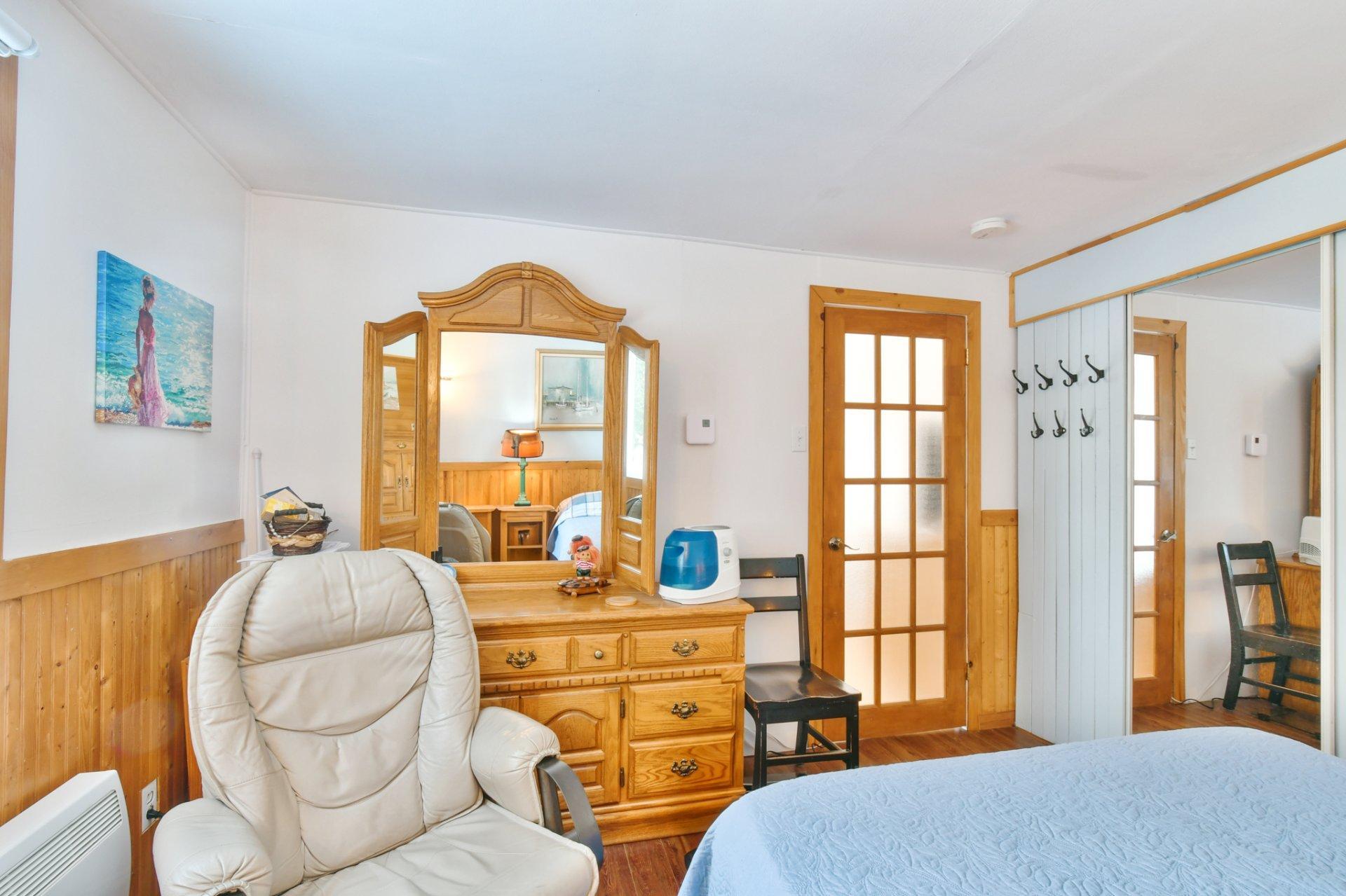 









958


Ch. des Habitations-des-Monts

,
Saint-Sauveur,




QC
J0R1R3

