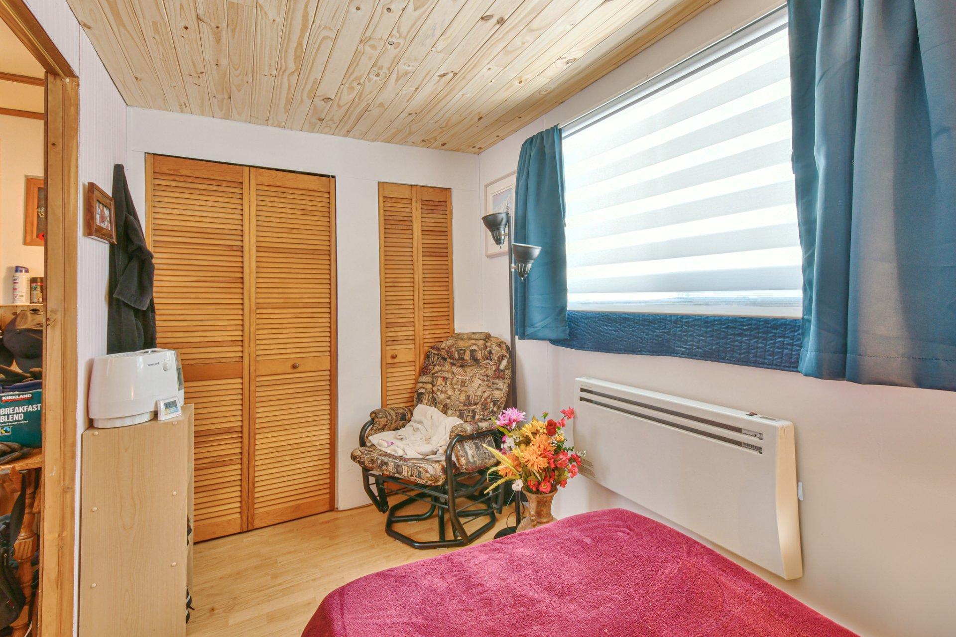 









958


Ch. des Habitations-des-Monts

,
Saint-Sauveur,




QC
J0R1R3

