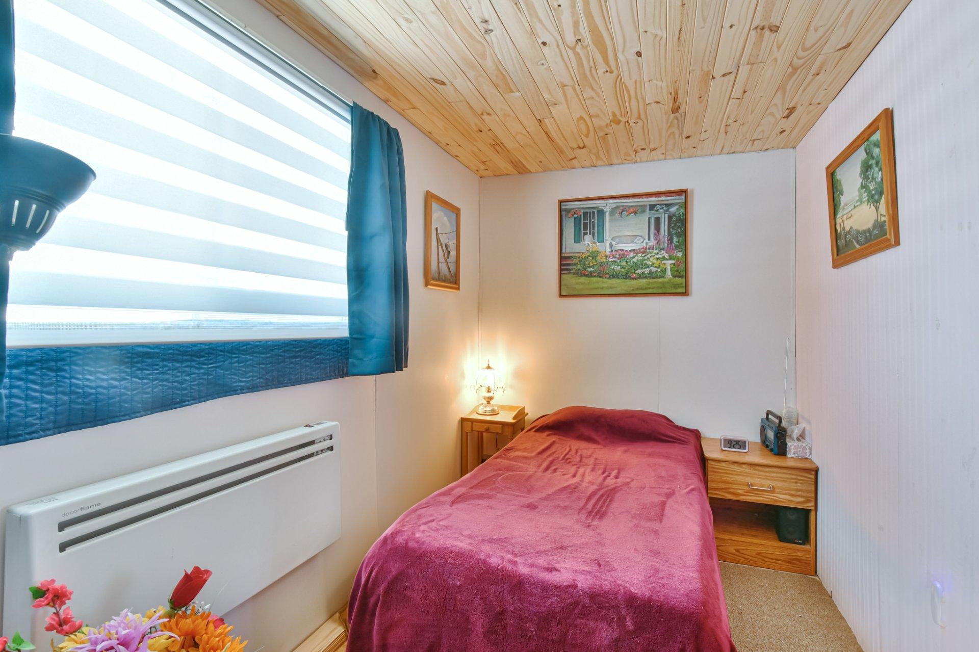 









958


Ch. des Habitations-des-Monts

,
Saint-Sauveur,




QC
J0R1R3

