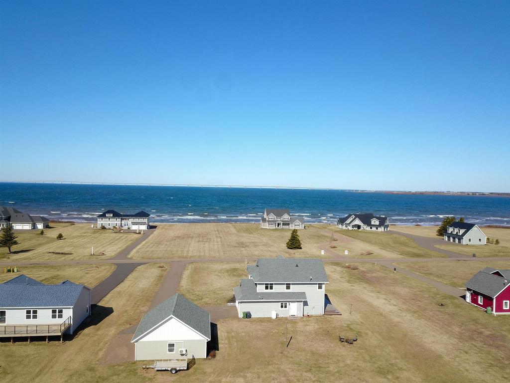 












245 Campbells Way

,
Cape Traverse,




PE
C0B 1X0


