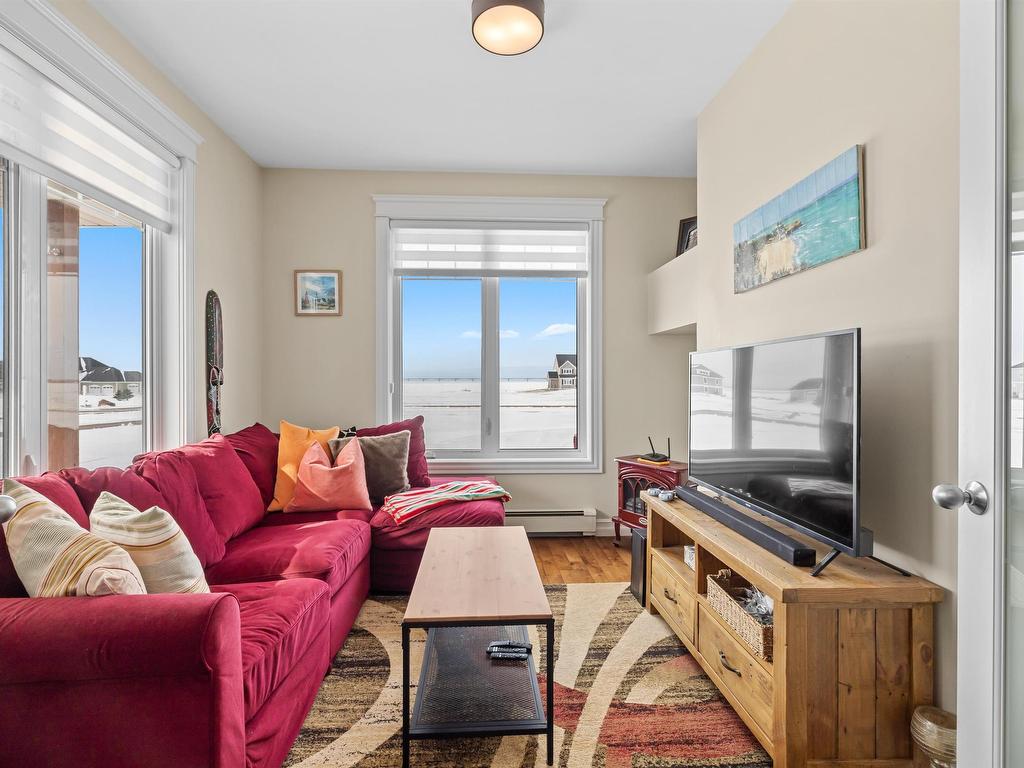 












245 Campbells Way

,
Cape Traverse,




PE
C0B 1X0

