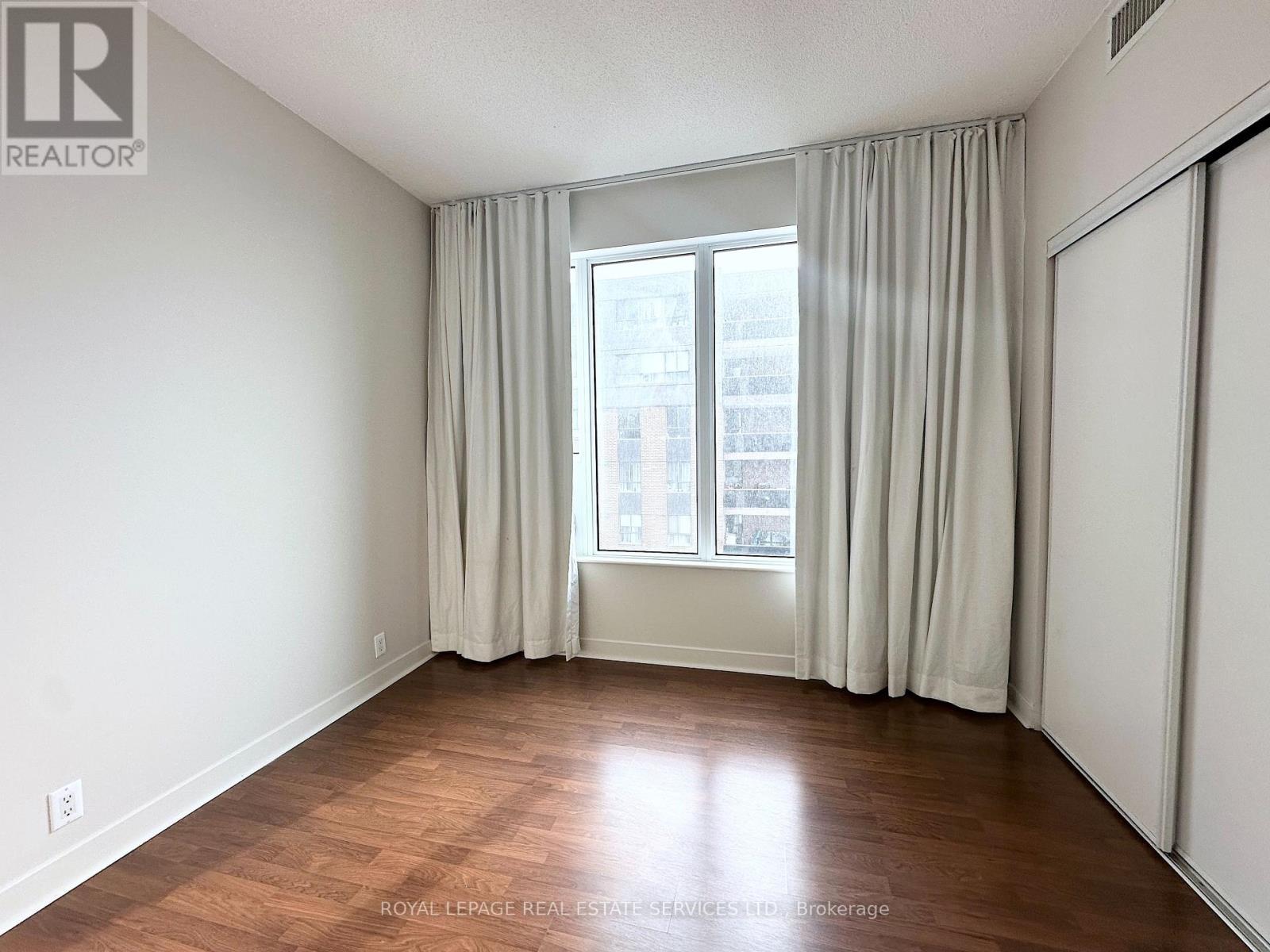 












1004 - 188 CLARK BOULEVARD

,
Brampton,




Ontario
L6T0J2

