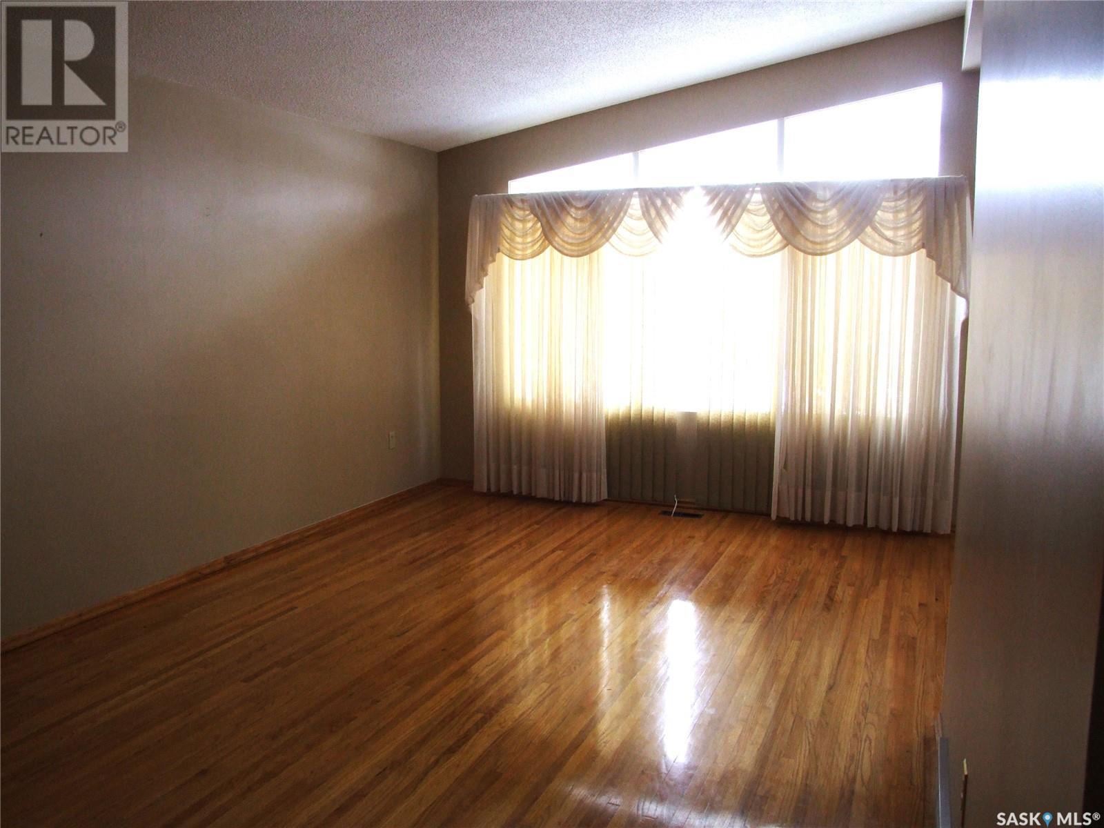 












449 Pacific DRIVE

,
Burstall,




Saskatchewan
S0N0H0

