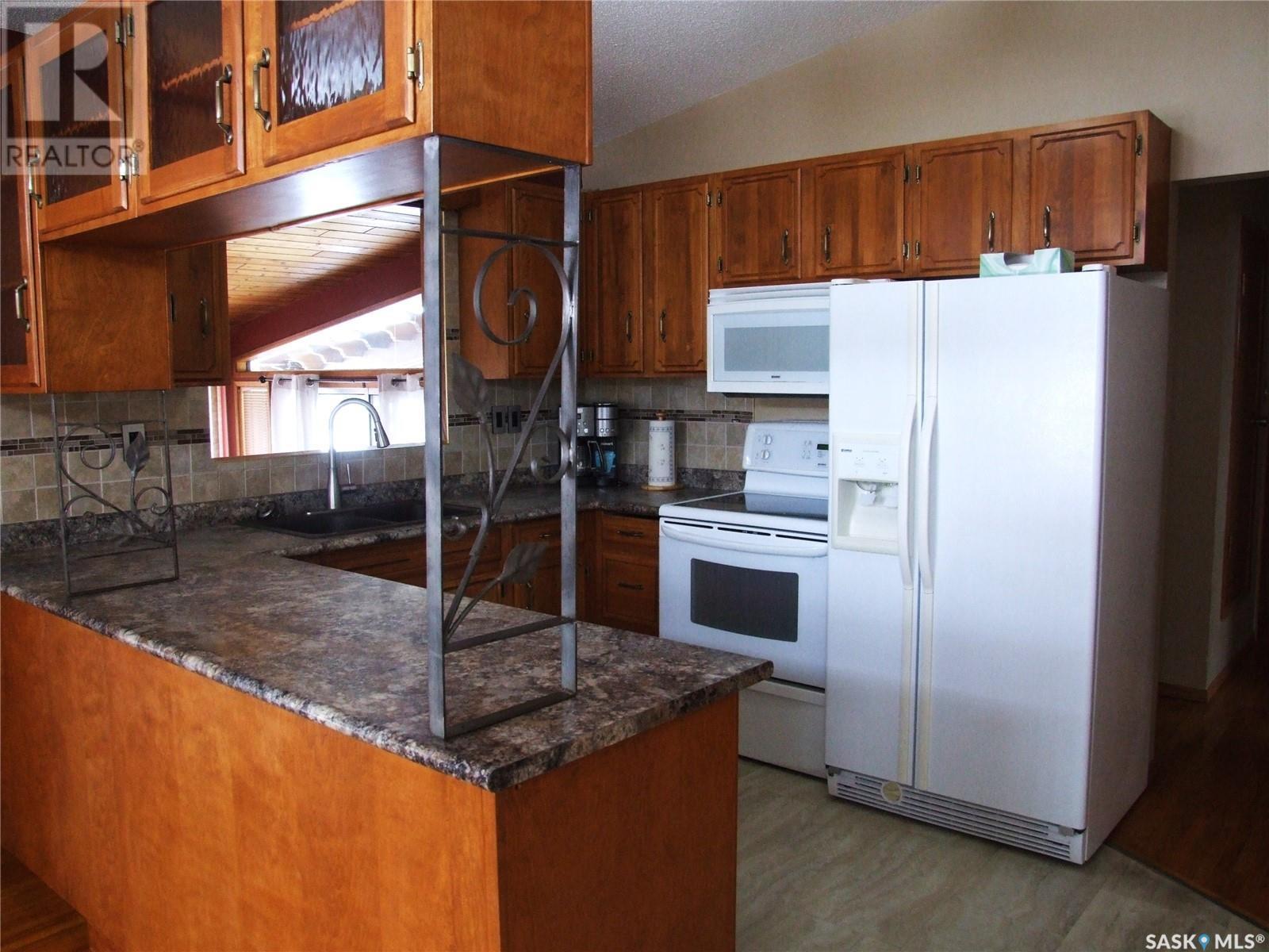 












449 Pacific DRIVE

,
Burstall,




Saskatchewan
S0N0H0

