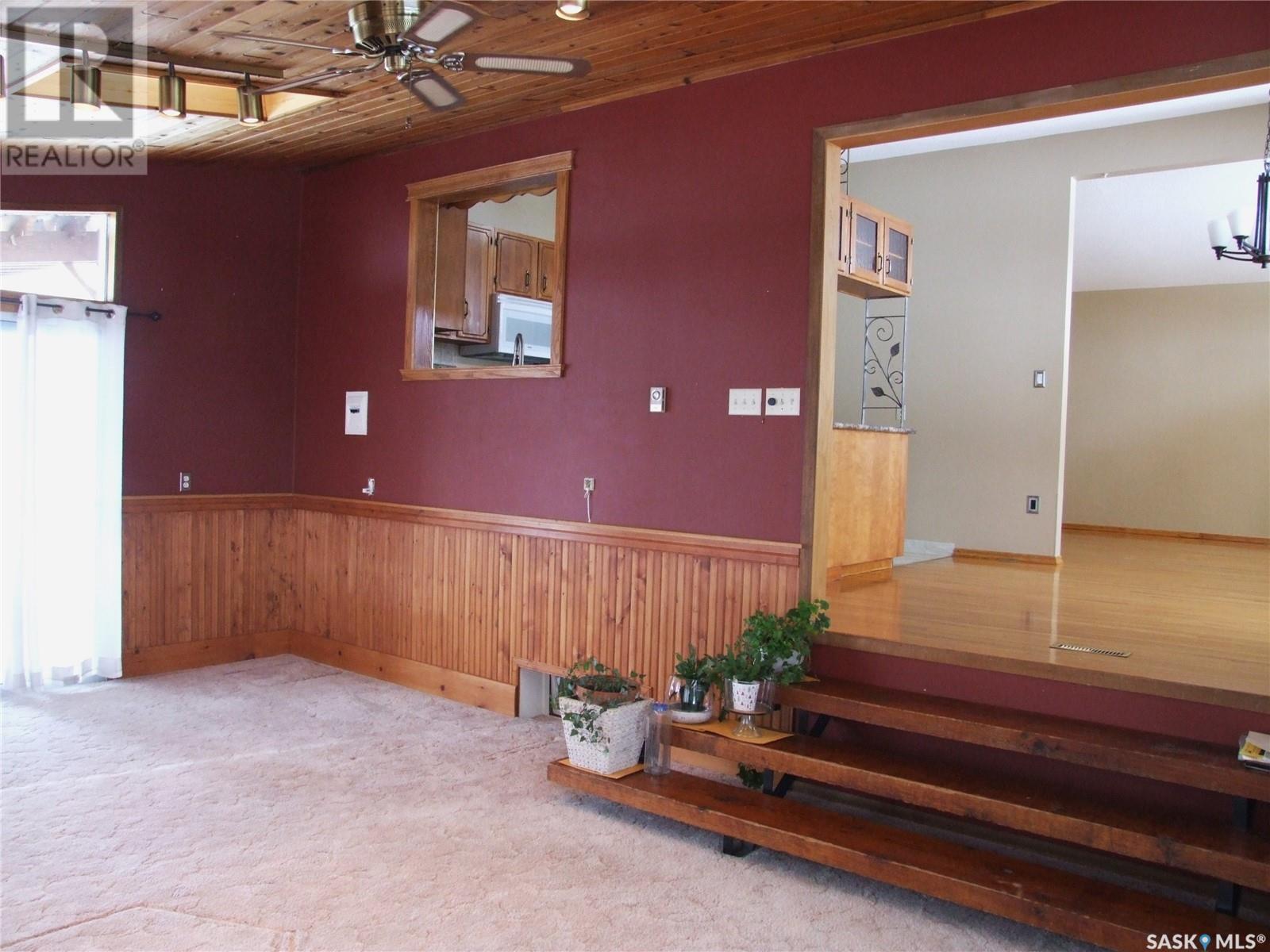 












449 Pacific DRIVE

,
Burstall,




Saskatchewan
S0N0H0

