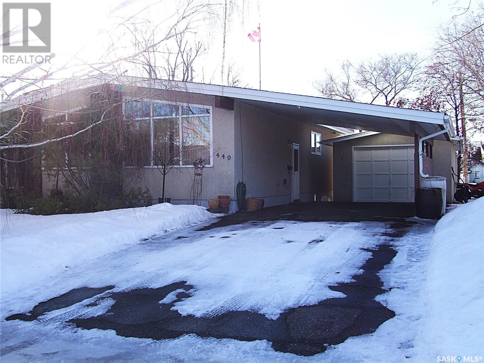 












449 Pacific DRIVE

,
Burstall,




Saskatchewan
S0N0H0

