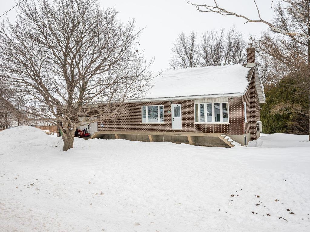 









497


Rue Principale

,
Saint-Sébastien,




QC
J0J2C0


