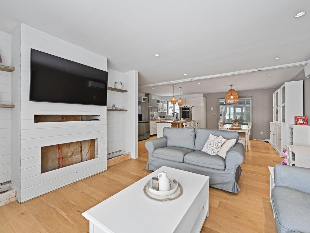 









497


Rue Principale

,
Saint-Sébastien,




QC
J0J2C0

