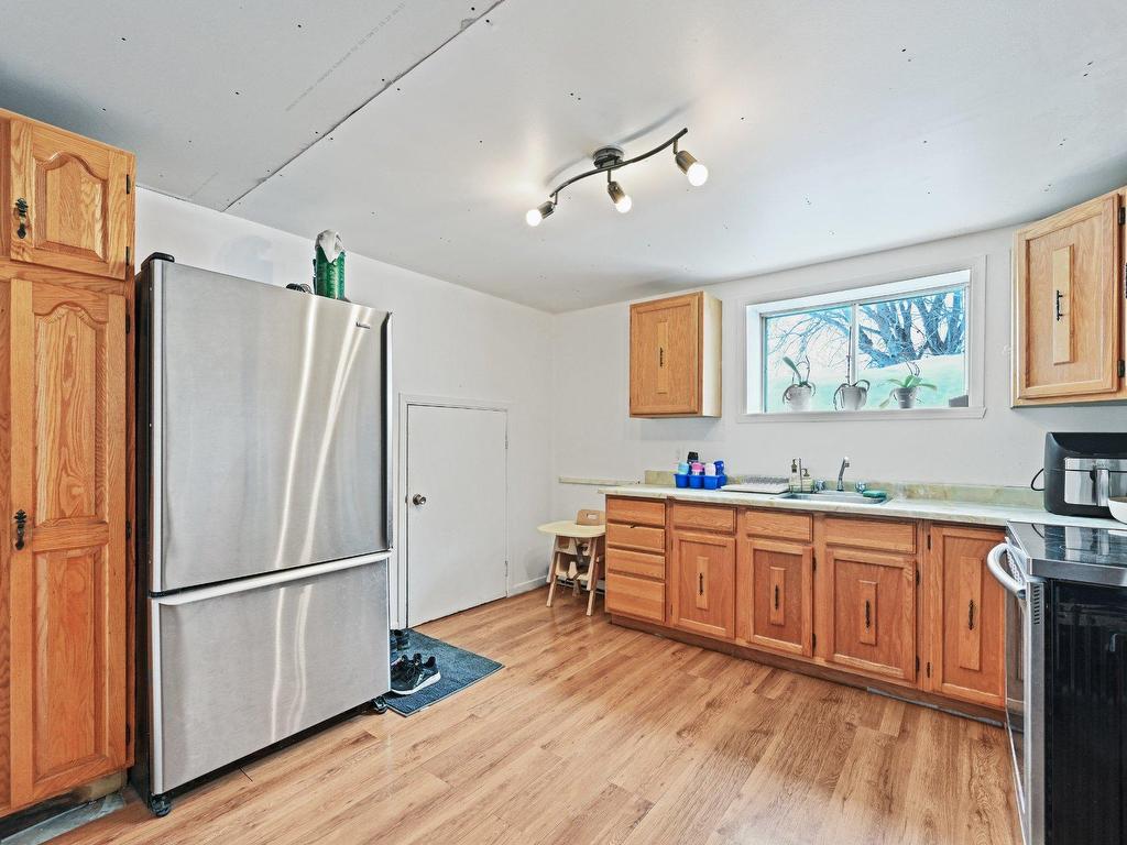 









497


Rue Principale

,
Saint-Sébastien,




QC
J0J2C0


