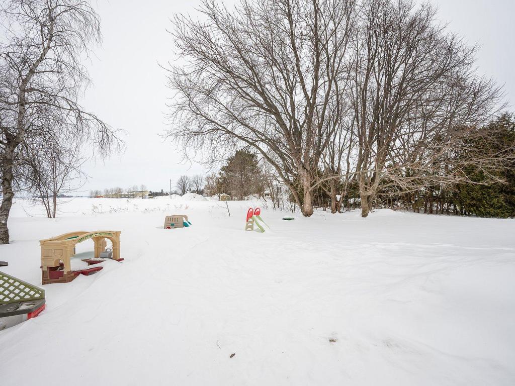 









497


Rue Principale

,
Saint-Sébastien,




QC
J0J2C0


