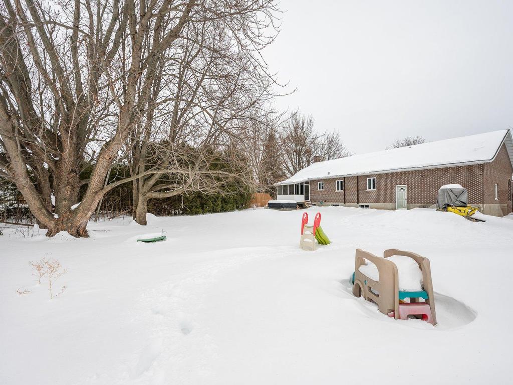 









497


Rue Principale

,
Saint-Sébastien,




QC
J0J2C0

