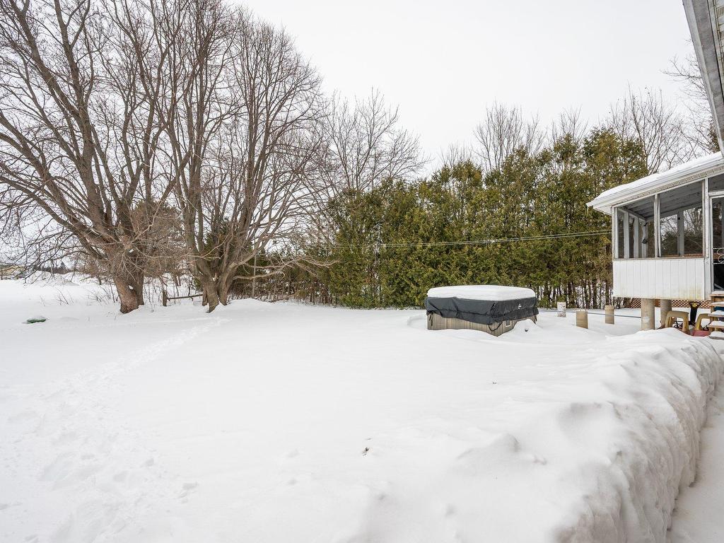 









497


Rue Principale

,
Saint-Sébastien,




QC
J0J2C0

