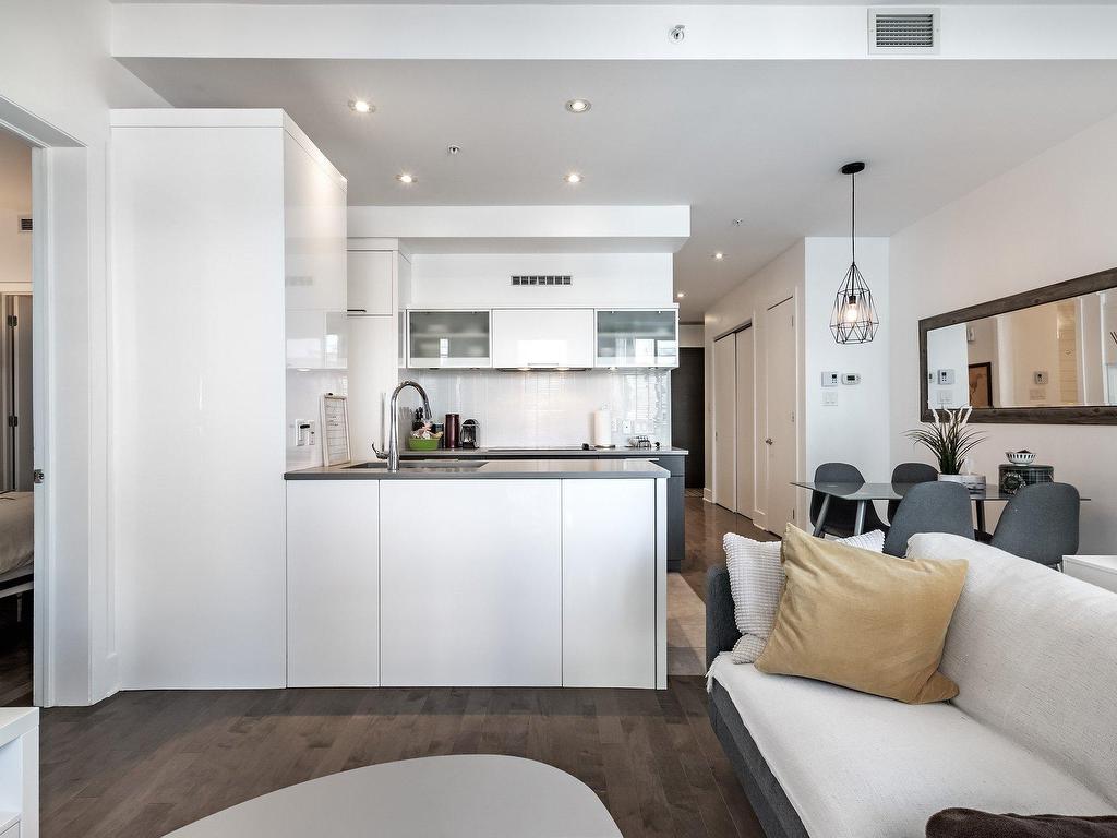 









901


Rue de la Commune E.

, 804,
Montréal (Ville-Marie),




QC
H2L0E2

