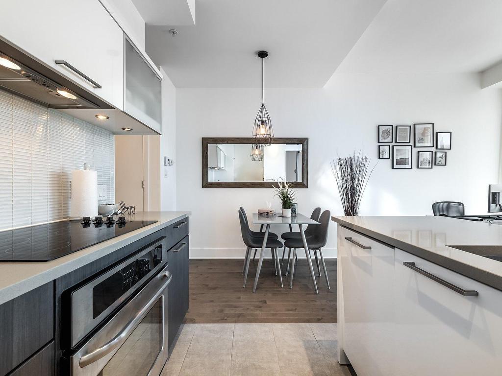 









901


Rue de la Commune E.

, 804,
Montréal (Ville-Marie),




QC
H2L0E2

