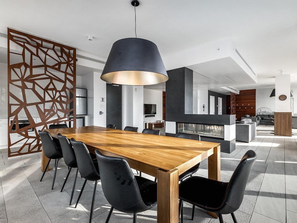 









901


Rue de la Commune E.

, 804,
Montréal (Ville-Marie),




QC
H2L0E2


