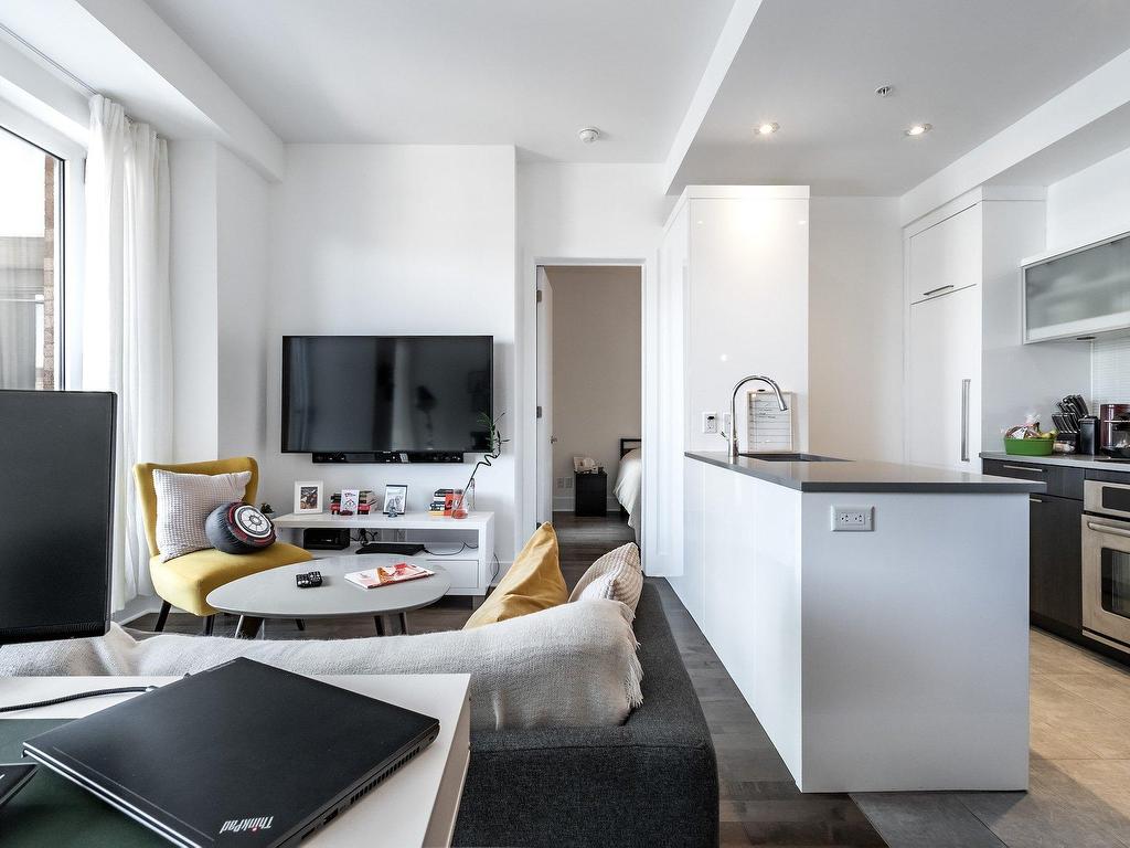 









901


Rue de la Commune E.

, 804,
Montréal (Ville-Marie),




QC
H2L0E2

