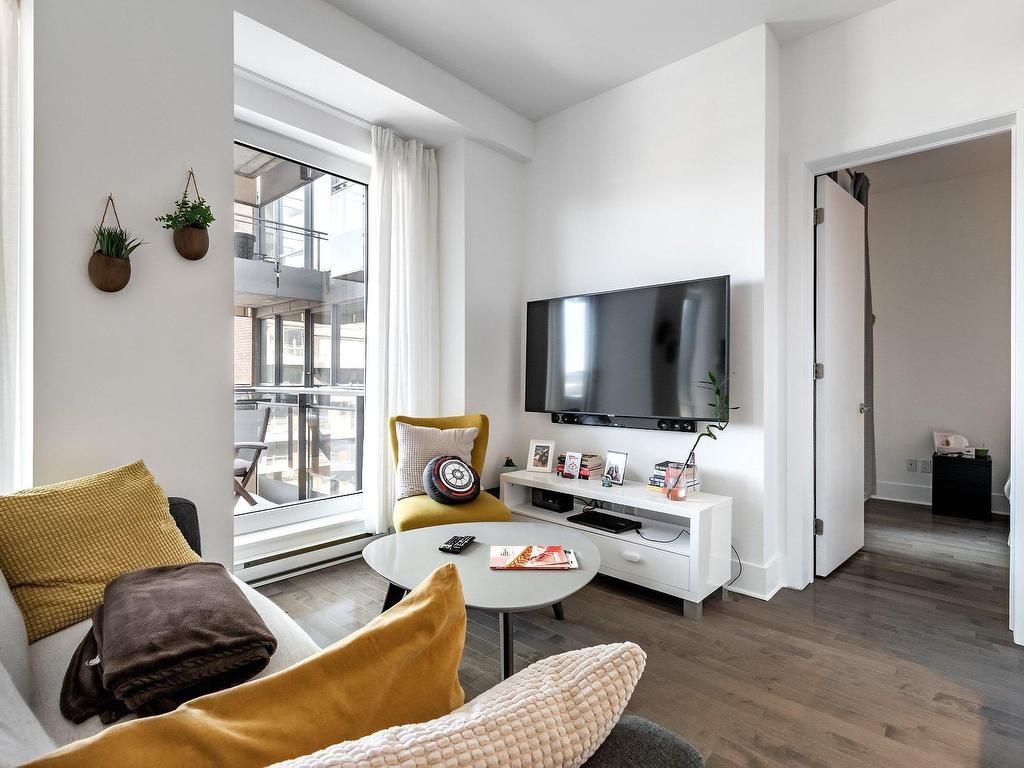 









901


Rue de la Commune E.

, 804,
Montréal (Ville-Marie),




QC
H2L0E2

