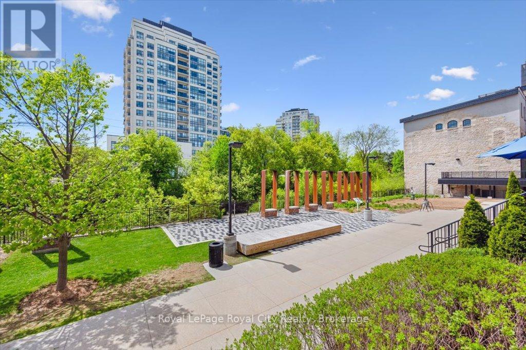 












RL3 - 53 ARTHUR STREET S

,
Guelph (St. Patrick's Ward),




Ontario
N1E0P5

