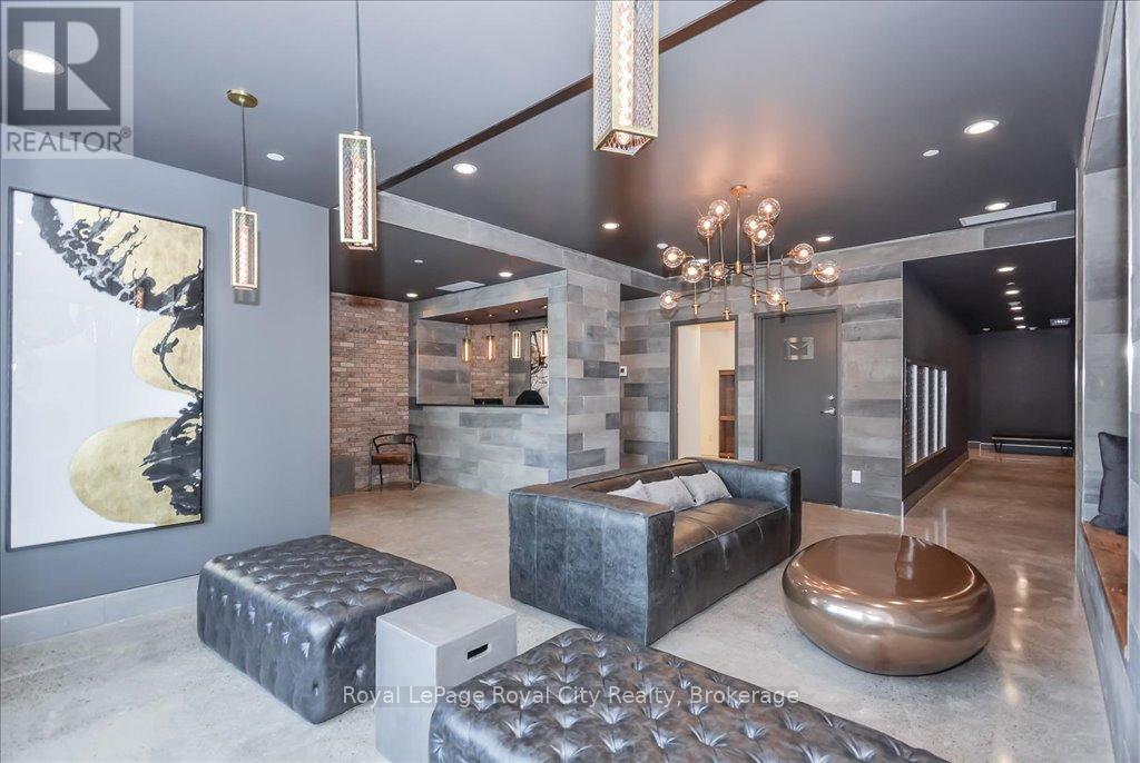 












RL3 - 53 ARTHUR STREET S

,
Guelph (St. Patrick's Ward),




Ontario
N1E0P5

