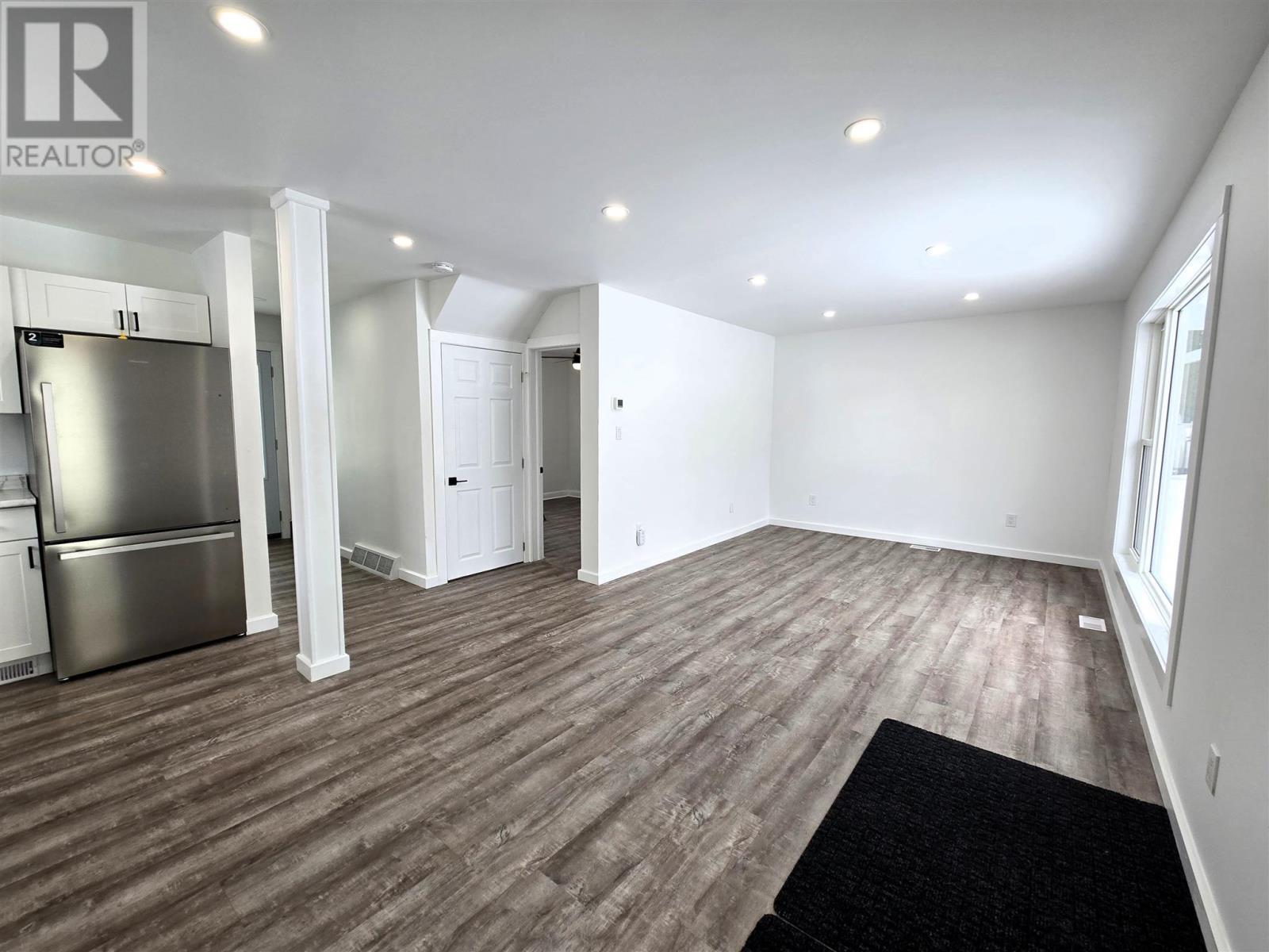 












44 Lewis ST

,
Spanish,




Ontario
P0P2A0

