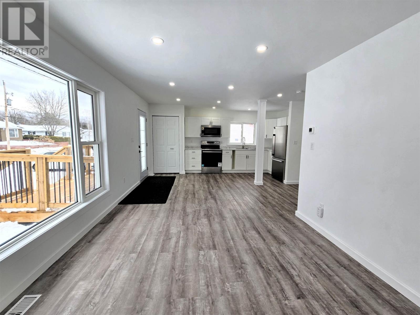 












44 Lewis ST

,
Spanish,




Ontario
P0P2A0

