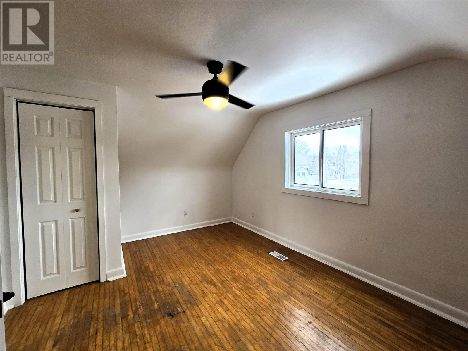












44 Lewis ST

,
Spanish,




Ontario
P0P2A0

