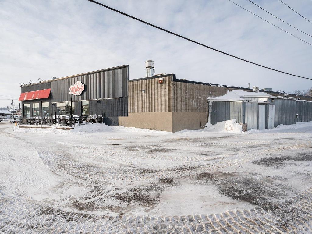 









419


Rue St-Jacques

,
Saint-Jean-sur-Richelieu,




QC
J3B2M1

