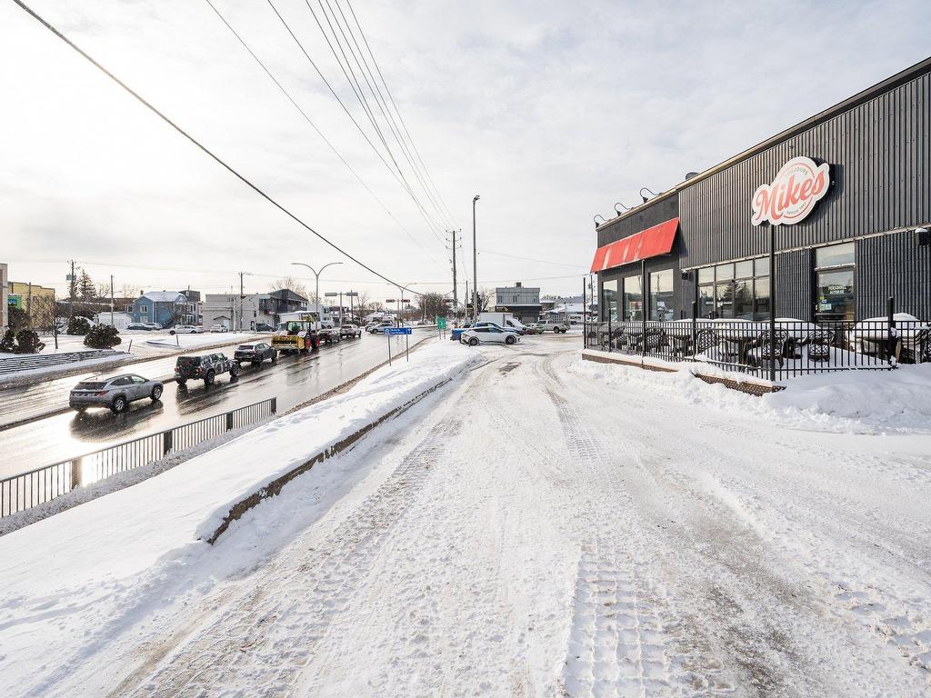 









419


Rue St-Jacques

,
Saint-Jean-sur-Richelieu,




QC
J3B2M1

