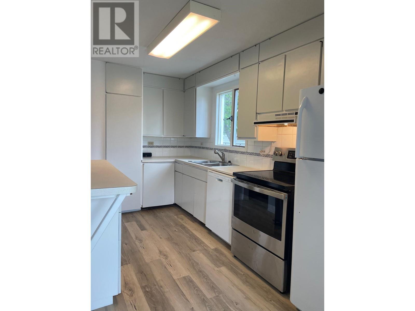 












5319 44 STREET

,
Fort Nelson,




British Columbia
V0C1R0

