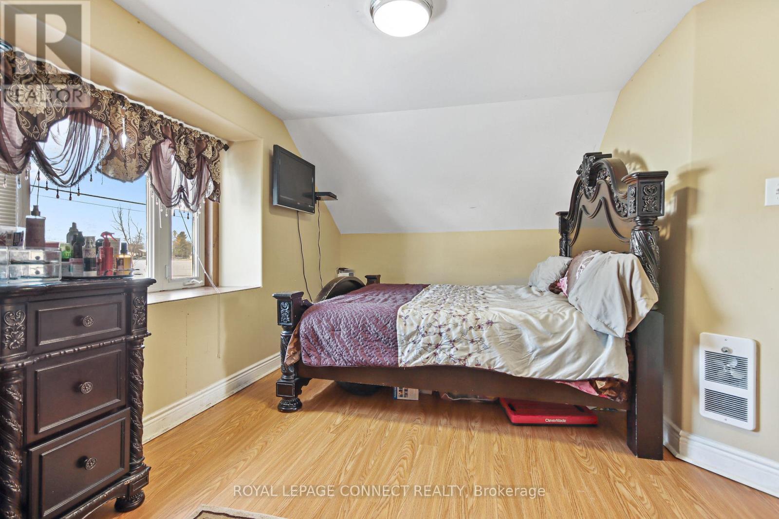 












5804 HIGHWAY 41 ROAD

,
Addington Highlands,




Ontario
K0K2A0

